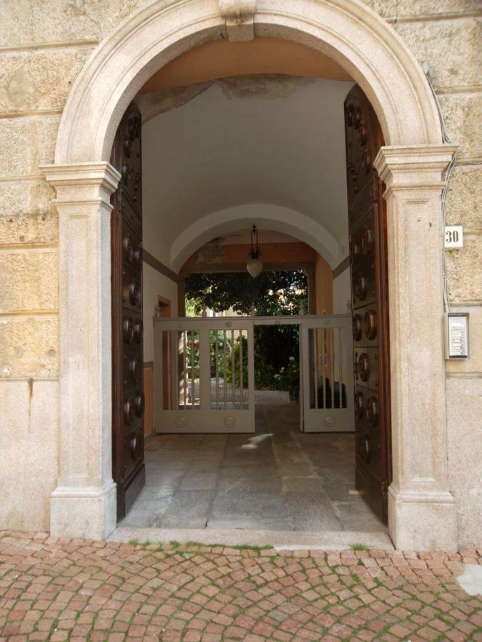 דירות Vesna Loft In לואינו מראה חיצוני תמונה