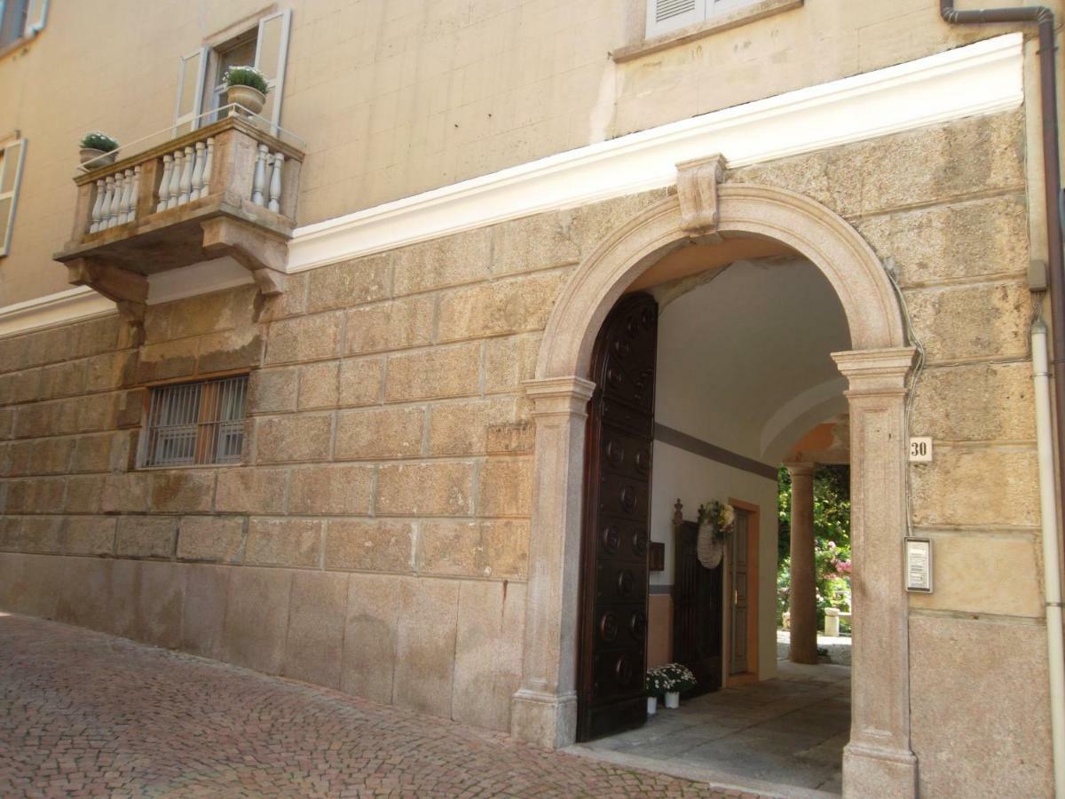 דירות Vesna Loft In לואינו מראה חיצוני תמונה